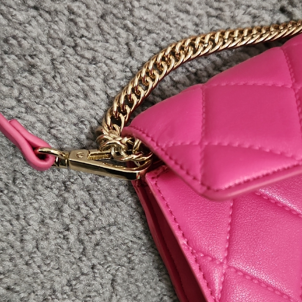 Forever 21 Pink Quilted Shoulder Bag/Purse With Adjustable Straps | One Size - Picture 6 of 11